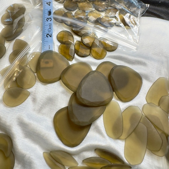 Large lot of different shaped smoky quartz, perfect for jewelry making - Picture 3 of 4